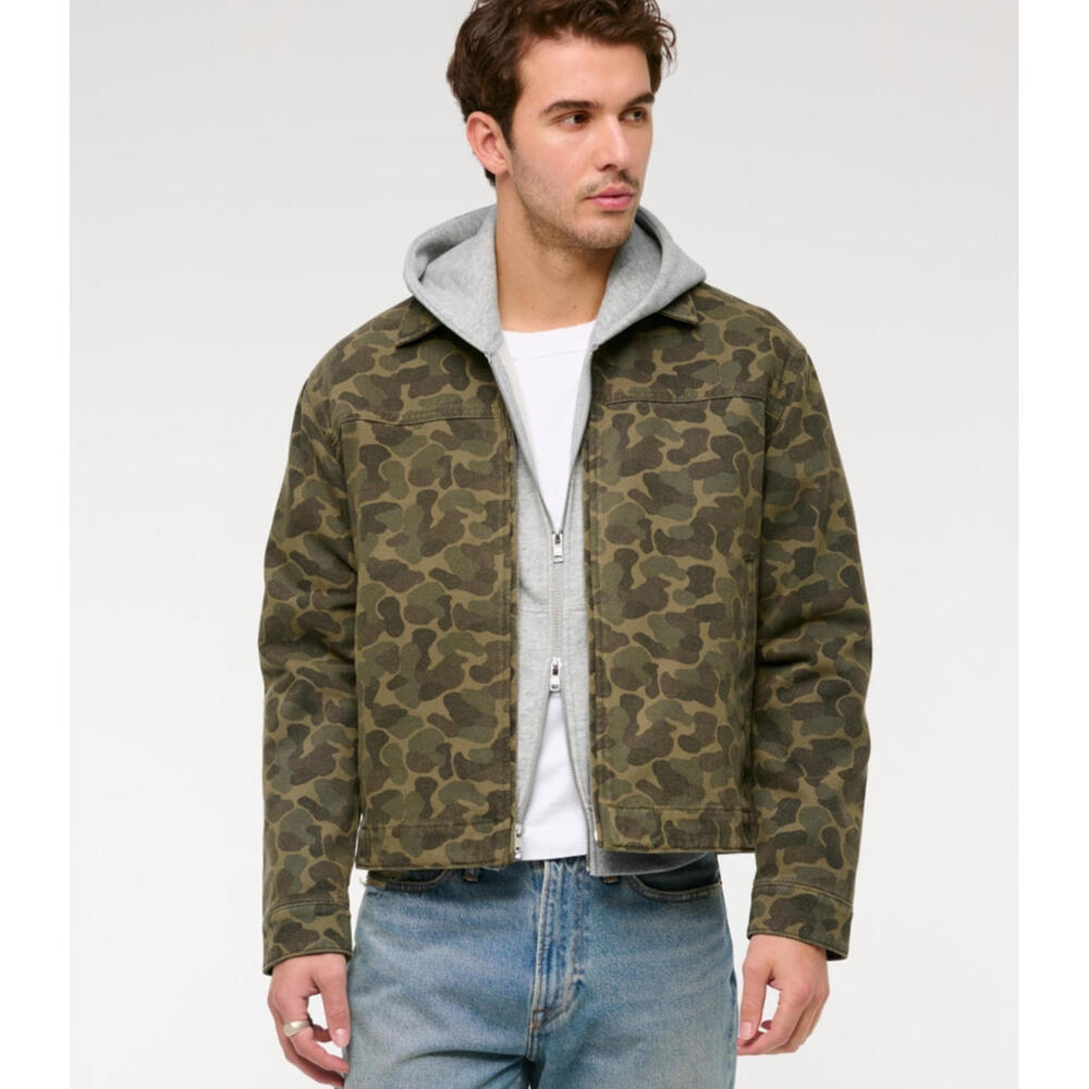 Abercrombie & Fitch NWT Men's Camo Trucker Sold Out Jacket XL